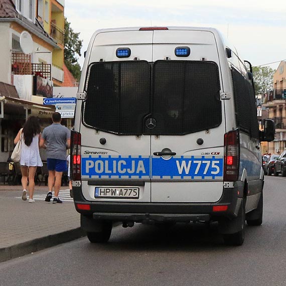 „Pod pr�d” z zakazem prowadzenia pojazd�w