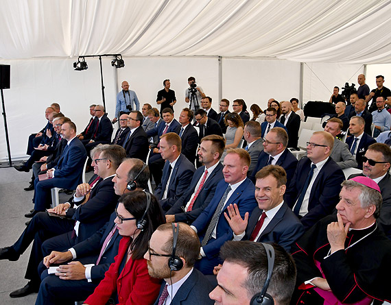 Gaz z USA trafi do naszych domów. Zobacz film!