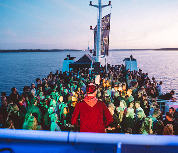 Club Boat Midzyzdroje & winoujcie na pokadzie MS KOI