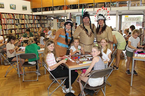 „W india�skiej wiosce” – rodzinne warsztaty plastyczne w bibliotece