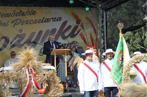 Wojew�dzkie Dni Pszczelarza i Do�ynki Gminne za nami