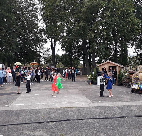 Wojew�dzkie Dni Pszczelarza i Do�ynki Gminne za nami