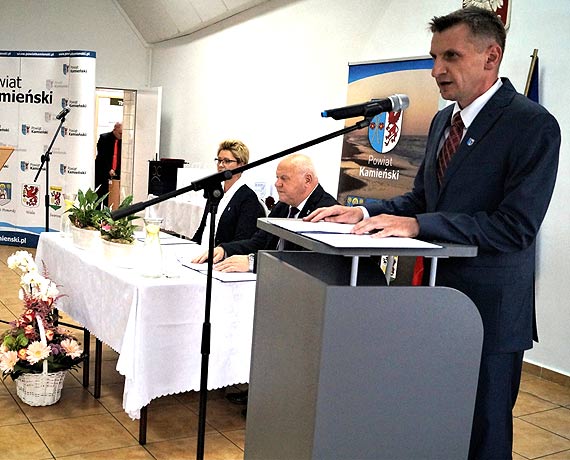 KAMIE POMORSKI: XX lat Powiatu Samorzdowego