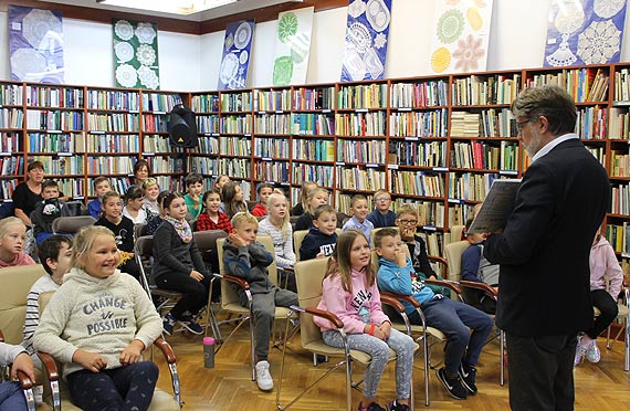 Wsp�lne rymowanie, czyli spotkanie z Micha�em Rusinkiem