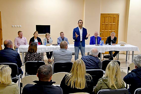 Spotkania w so�ectwach