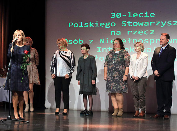 Grupa pracownikw i rodzicw PSONI Koo w Wolinie „Teatr My” z przedstawieniem „Stiepan Stiepanowicz”, na  obchodach 30-lecia zaoenia w winoujciu Koa PSONI. Zobacz filmy!