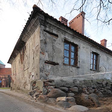 Kamie Pomorski: Wzmacniaj fundamenty walcego si budynku