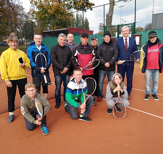 Zako�czenie Kamie�skiej Amatorskiej Ligi Tenisa Ziemnego