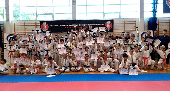 Otwarte Mistrzostwa Wojew�dztwa Zachodniopomorskiego Kyokushin Karate w Mi�dzyzdrojach