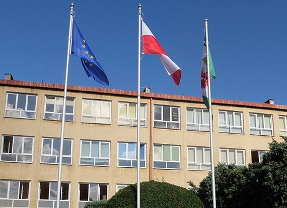 Wielkie dofinansowanie - blisko 4 miliony z�otych na remont szko�y w Golczewie