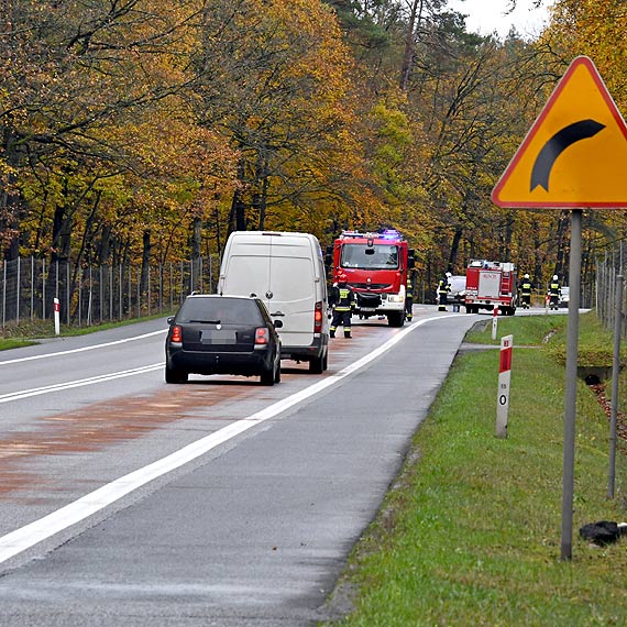 Na DK3 15 kilometrze – niebezpieczny wyciek