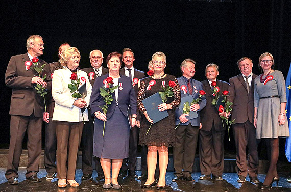 Kombatanci i emeryci odznaczeni