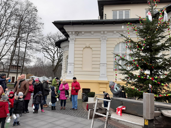 �wi�teczne jarmarki