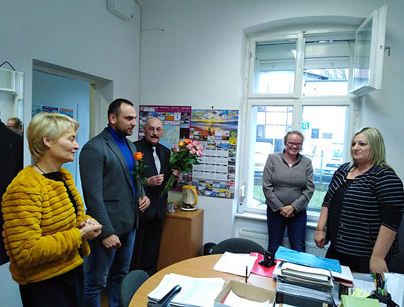 Dzi� obchodzimy Dzie� Pracownika Socjalnego