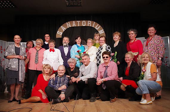 �piewogra satyryczna pt. SENIOR KLAWY - SENIOR �WAWY