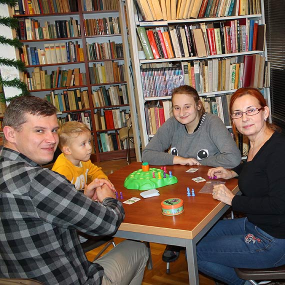 Rodzinne Turnieje Gier Planszowych w międzyzdrojskiej bibliotece i w Wiklinie w Wapnicy