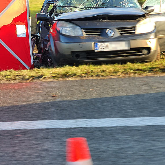 Jedni z najbardziej znanych w Polsce i na wiecie winoujcian Elbieta i Krzysztof Nakliccy ofiarami wypadku. Pani Elbieta nie yje, jej m walczy o ycie w szpitalu
