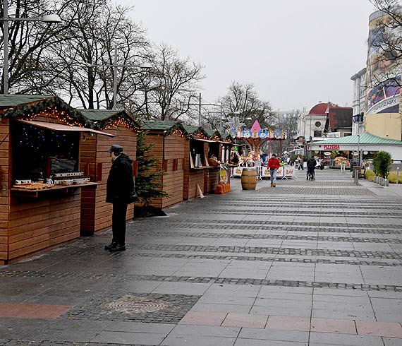 Skromny  mi�dzyzdrojski Jarmark �wi�teczno-Noworoczny