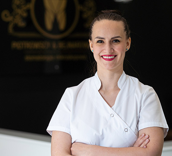 Cykl: Zapytaj stomatologa - Stomatologia estetyczna  - Co to s licwki, jak si je wykonuje i czemu suy wykonanie takiego zabiegu.