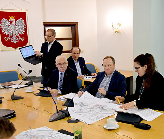 Plan przyj�ty jednog�o�nie. Zobacz film!