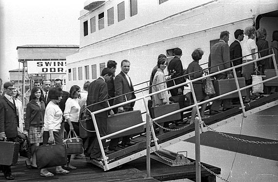 Tak było: 26 lat czekaliśmy na otwarcie granicy w Świnoujściu do NRD