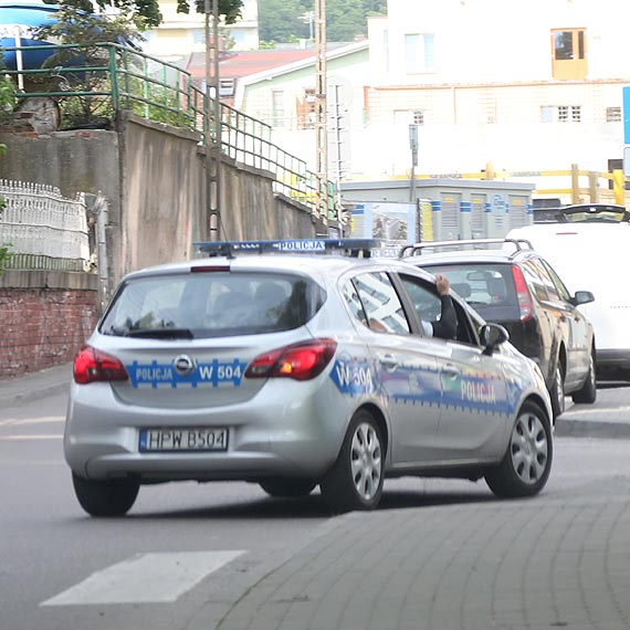 Policjanci chwal mieszkacw powiatu: zachowywali si odpowiedzialnie