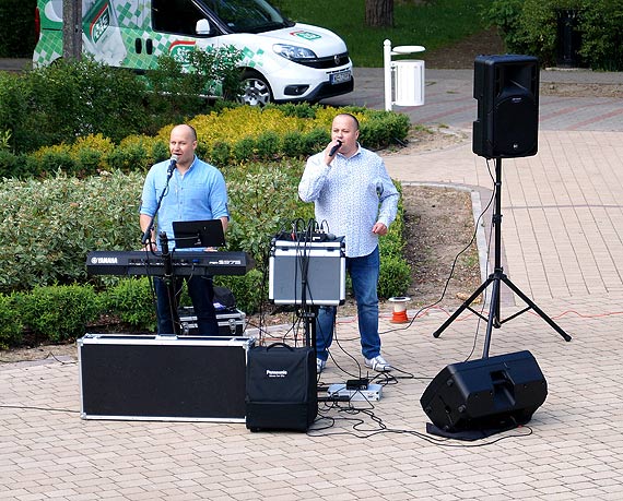 Sobotnie popo�udnie pod znakiem zabawy i muzyki