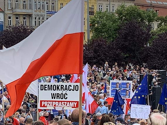 Trzaskowski: O wyniku wybor�w mo�e zadecydowa� zaledwie kilka tysi�cy g�os�w