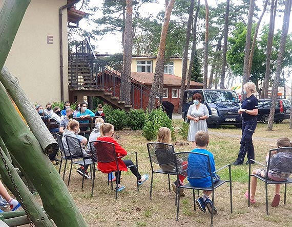 Bezpieczne wakacje z Policj�