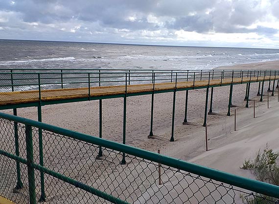 Zej�cie na pla�� w Mi�dzywodziu wyremontowane