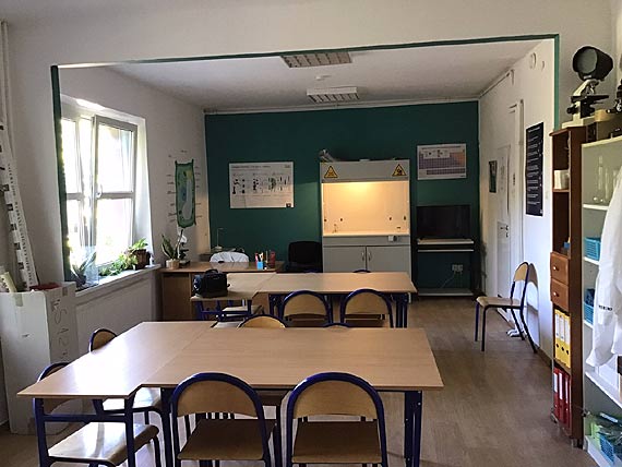 Do��cz do Liceum Spo�ecznego! YOUTUBE i gigant chemiczny Pol-Aura w murach Zarembiak�w