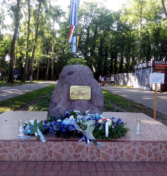 W Dziwnowie Dzie� Grecki w rytmie sirt�ki 