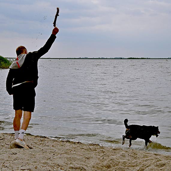 Spokojna, cicha pla�a w Wapnicy czeka nie tylko na turyst�w