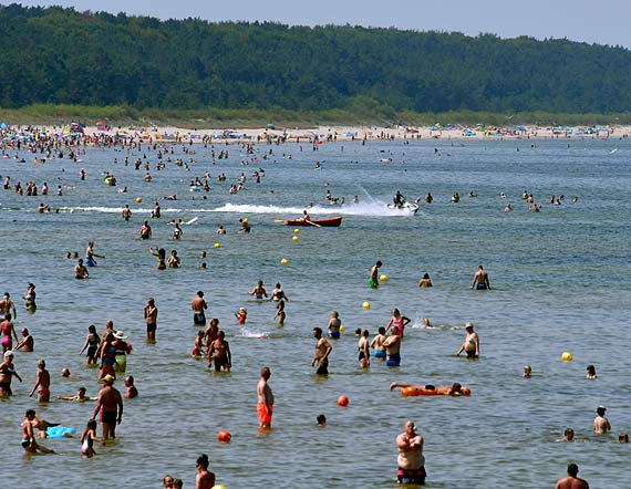 Dzika plaża pomiędzy Międzyzdrojami a Świnoujściem bije rekordy popularności!