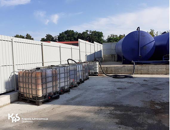 KAS rozbia kolejn grup wyudzajc VAT