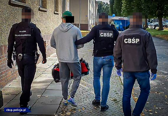 Kolejne uderzenie w grup przestpcz wytwarzajc nielegalne faktury