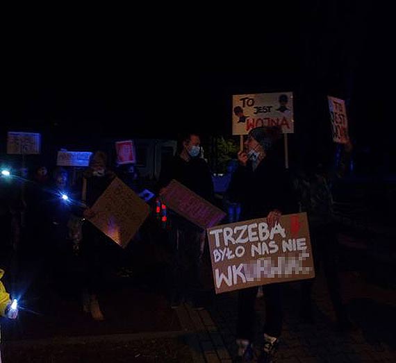 Dziwnw te protestowa. Trzeba byo nas nie wku**** – krzyczeli demonstranci