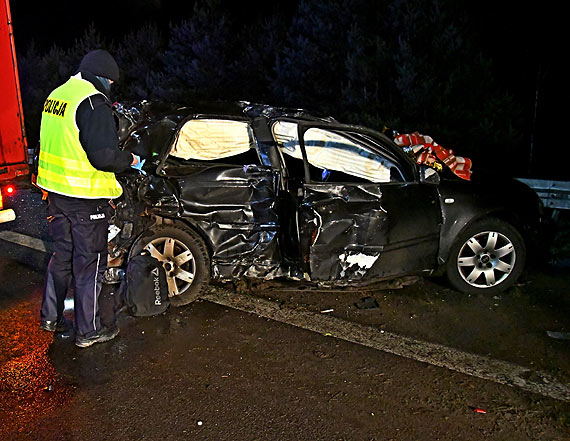 Gro�ny wypadek na DK3. Kobieta z audi A3 jest w bardzo ci�kim stanie. Zobacz film!