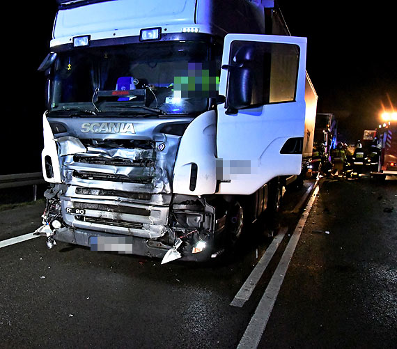 Gro�ny wypadek na DK3. Kobieta z audi A3 jest w bardzo ci�kim stanie. Zobacz film!