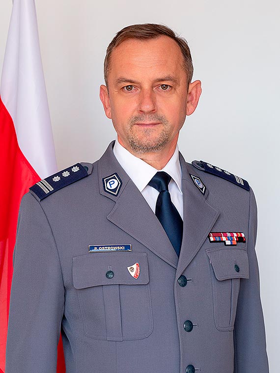 I Zastpca Komendanta Wojewdzkiego Policji w Szczecinie insp. dr Piotr Ostrowski poegna si z policyjnym mundurem