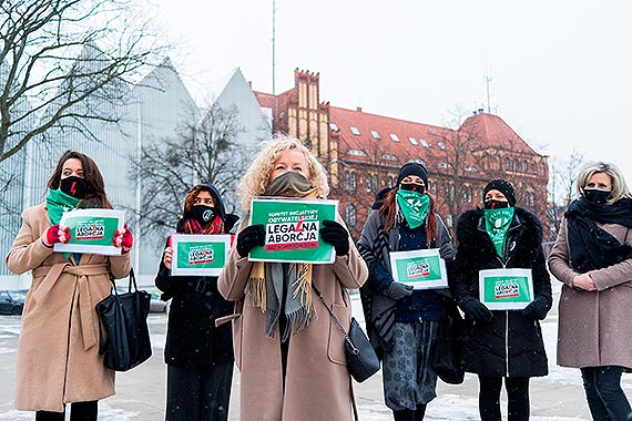  	Notatka pokonferencyjna Legalna aborcja. Bez kompromisw