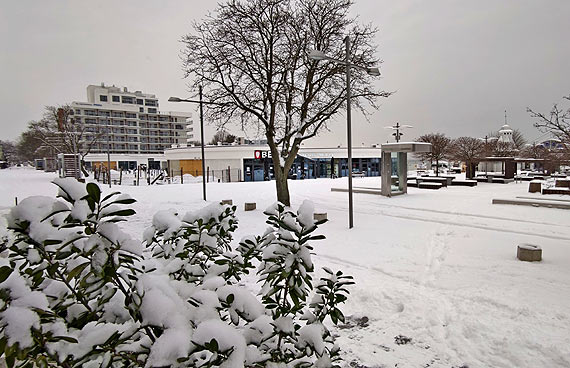 Mimo utrudnie� jakie niesie, zima w Mi�dzyzdrojach zachwyca!