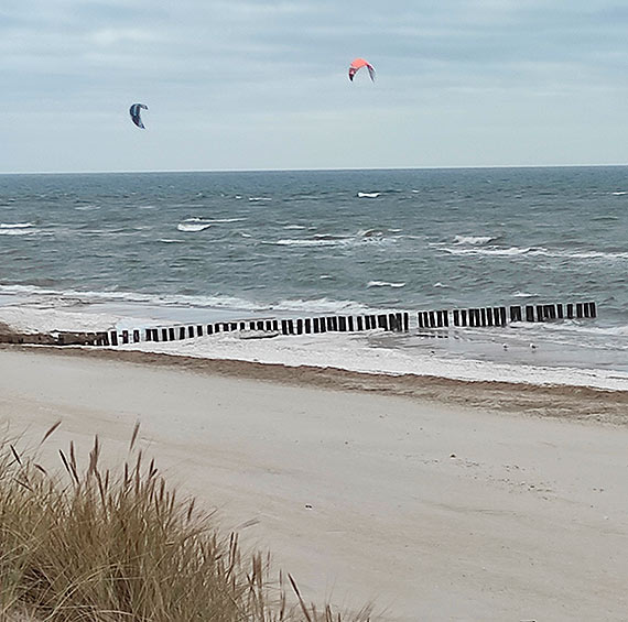 Mieszkaniec: Kitesurferzy rozpoczli ju sezon