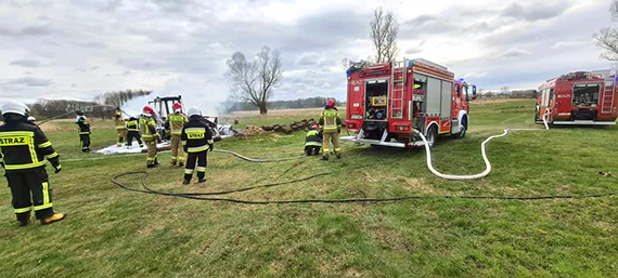 Po�ar na polu golfowym! 