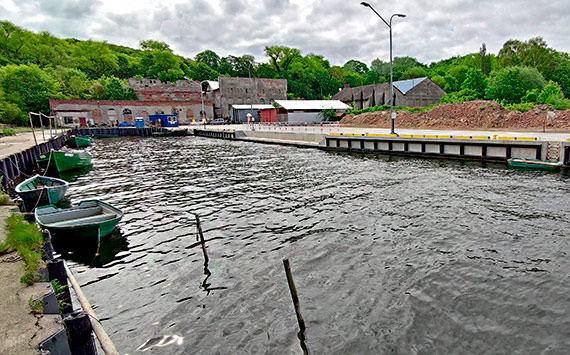 Remont nabrze�a portu rybackiego w Lubinie ju� prawie zako�czony. Pozosta� jeszcze monta� wyposa�enia i prace porz�dkowe