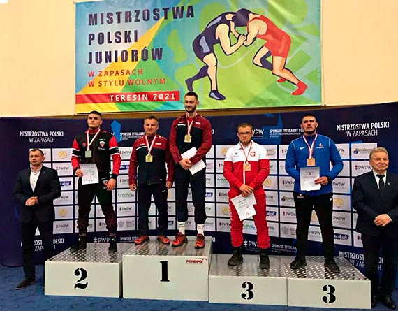 Norbert Przybylski z Wikinga Wolin  Brzowym Medalist Mistrzostw Polski Juniorw w zapasach