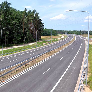 W drodze nad morze omijamy już Parłówko, Troszyn i Ostromice