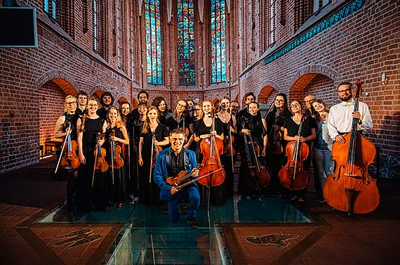 Wielkie muzyczne emocje – Na okrgo! Pora na drugi koncert w ramach trzeciej edycji projektu „Na okrgo Orkiestra!”. Baltic Neopolis Orchestra zaprasza 31 lipca do Grodna!