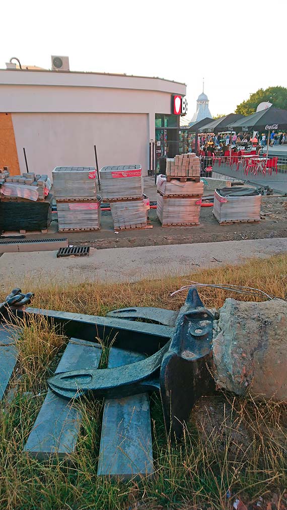 Mieszkanka: Dlaczego najlepsze miejsce handlowe nie zosta�o oddane do u�ytku?