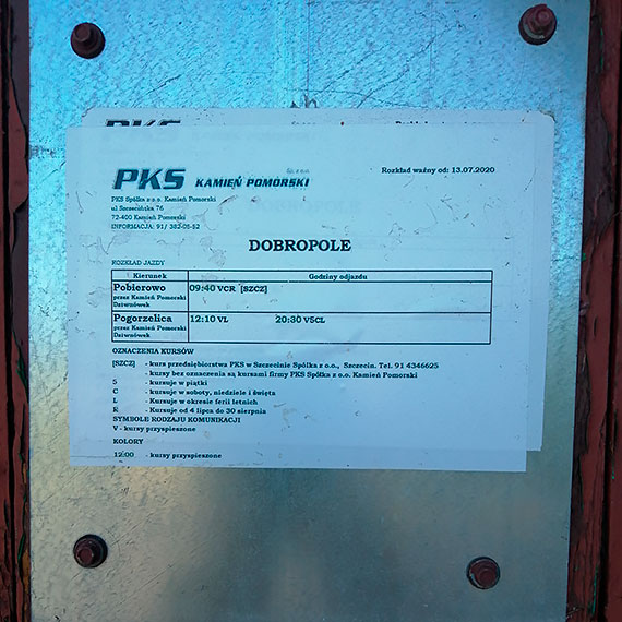 Rz�dz�cy krajem deklarowali odtworzenie po��cze� autobusowych. Przyk�ad Dobropola udowadnia, �e s� miejsca, w kt�rych obietnica okaza� si� obiecank�!